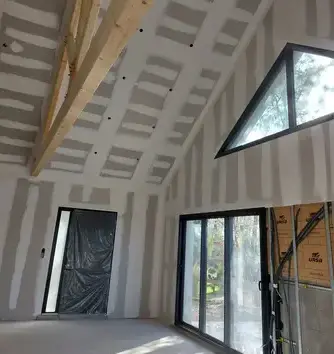 peintre en batiment L'huisserie-2