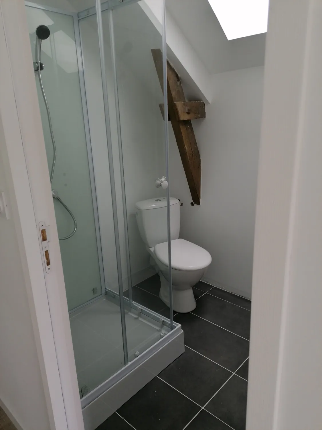 pose de parquet louverne